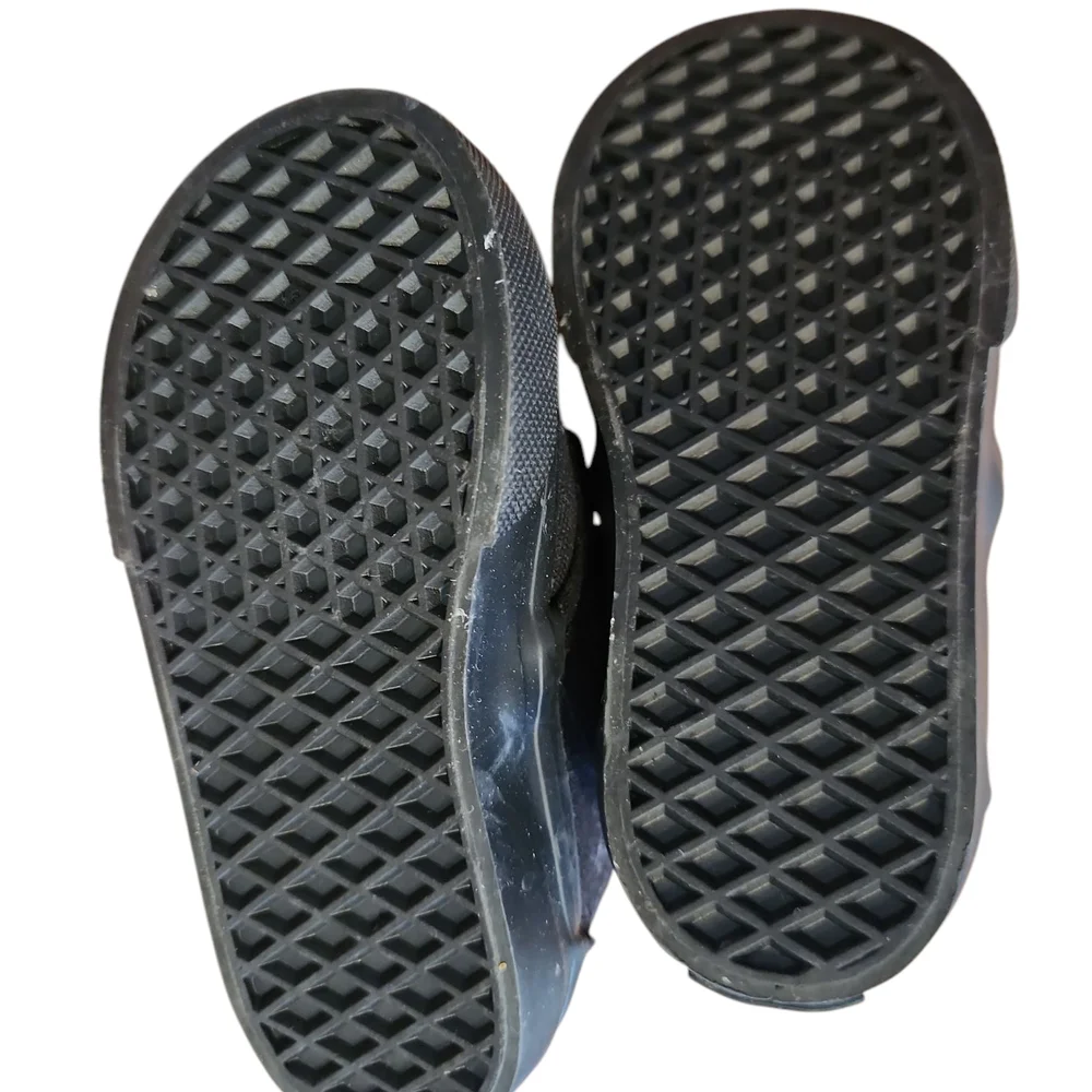 Vans Black Skate Sneakers Velcro Strap - Size 5